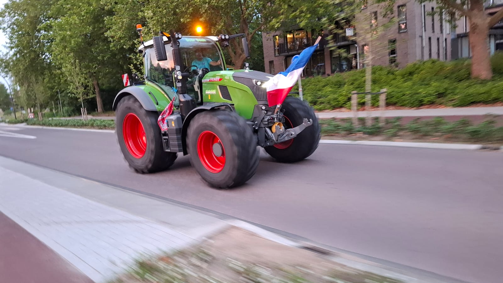 Boeren beraden zich op nieuwe acties; eerder protest begon ook in Nijkerk
