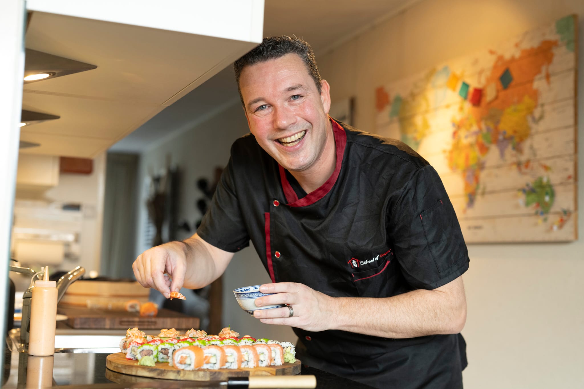 Sushi maken tussen de wijnranken tijdens bijzondere workshop bij Wijngaard Aan den Breede Beek in Nijkerk