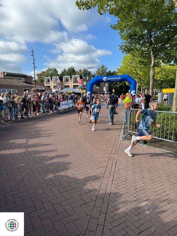 https://nieuwsuitnijkerk.nl/nieuws/nu-ook-de-kidsrun-van-start-tijdens-dorpsdag-hoevelaken/