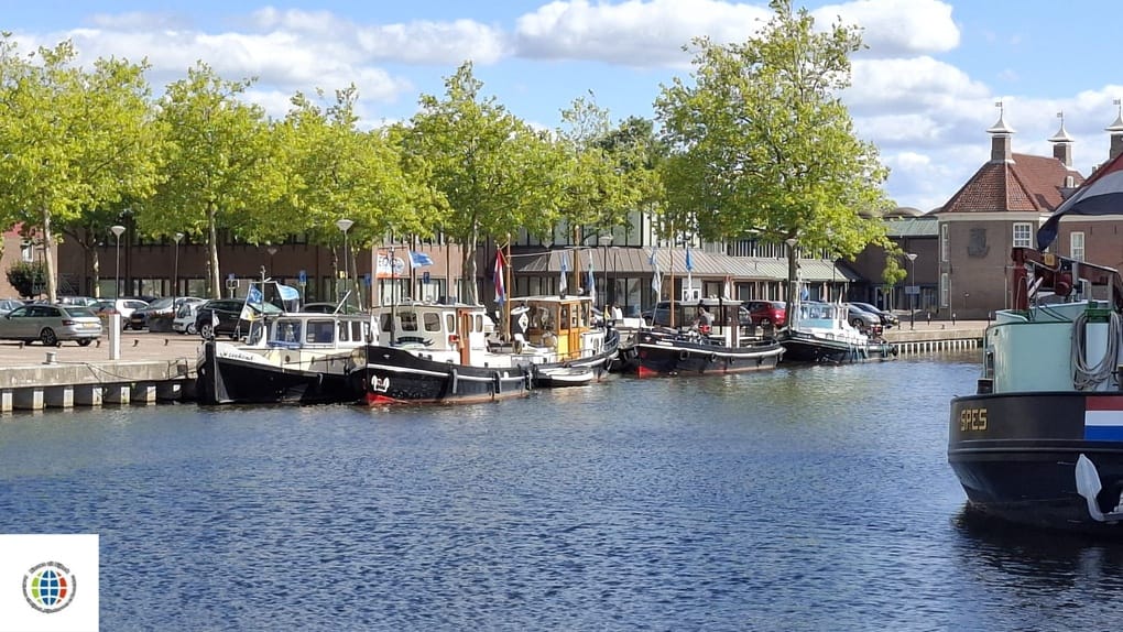 Eerste sleepboten aangekomen in havenkom voor 19e editie Nijkerkse Sleepbootdagen