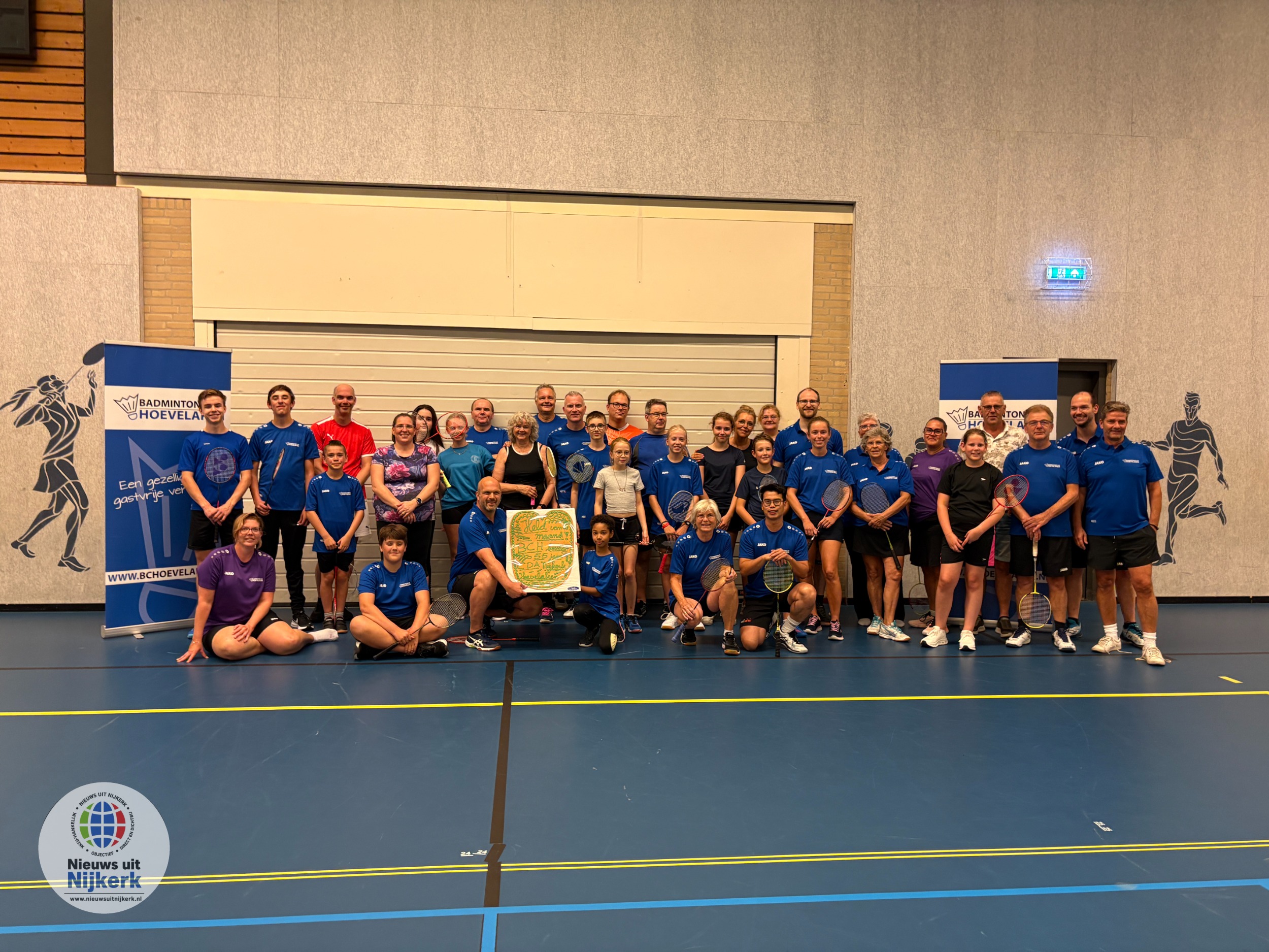 Badmintonclub Hoevelaken uitgeroepen tot Held van de Maand