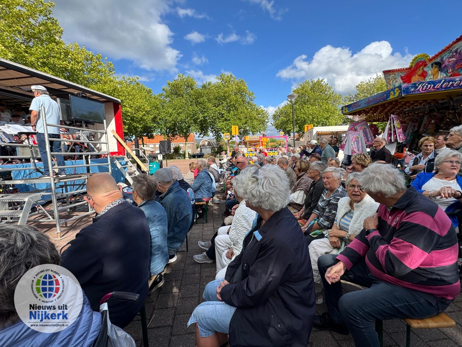 Sleepbootdag Nijkerk trekt veel publiek naar haven en binnenstad