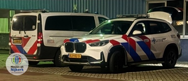 Twee auto’s botsen op kruispunt Ambachtsstraat en Gildenstraat