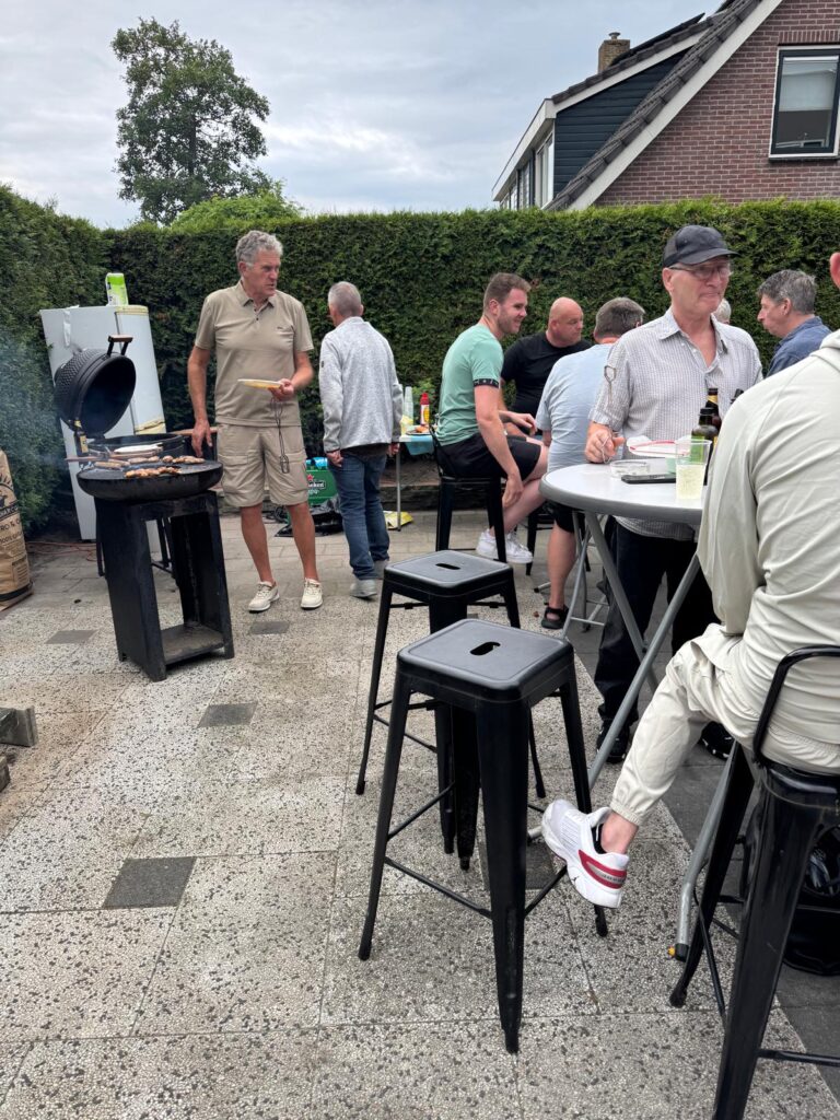Veense gezelligheid op de buurtbarbecue